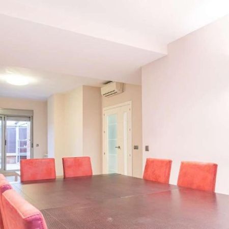 Impresionante Apartamento De 4 Dormitorios 3 Banos Y 2 Plazas De Garaje Madrid Esterno foto