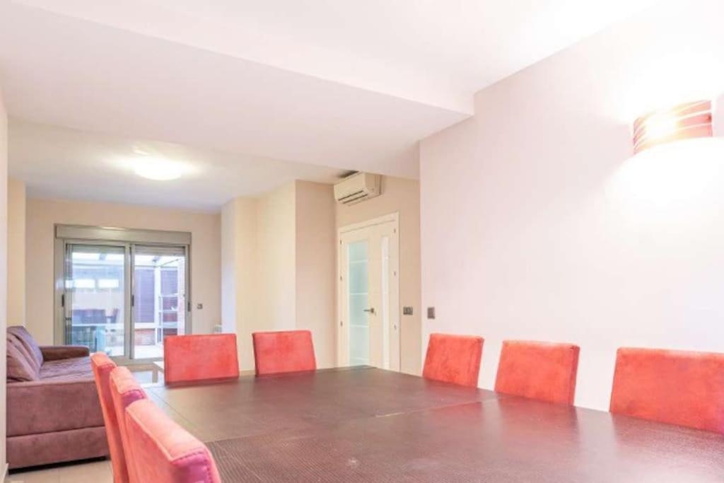 Impresionante Apartamento De 4 Dormitorios 3 Banos Y 2 Plazas De Garaje Madrid Esterno foto
