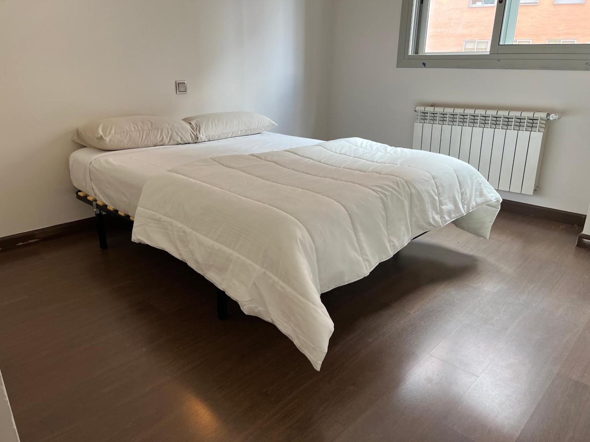 Impresionante Apartamento De 4 Dormitorios 3 Banos Y 2 Plazas De Garaje Madrid Esterno foto